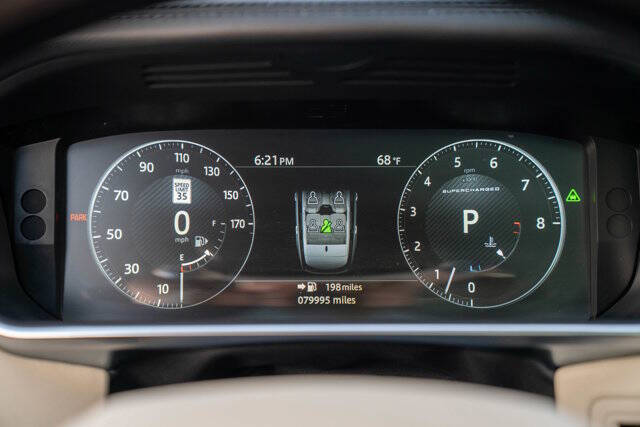 2017 Land Rover Range Rover 18