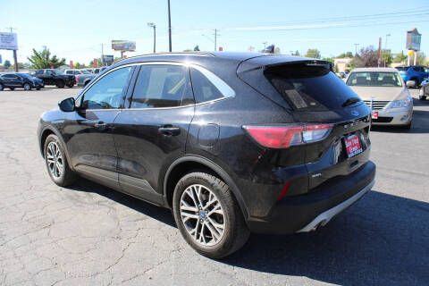 2020 Ford Escape SEL