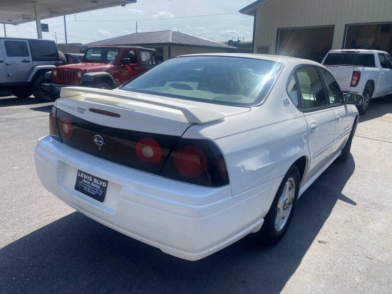 2004 Chevrolet Impala LS