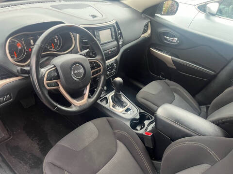 2017 Jeep Cherokee Latitude