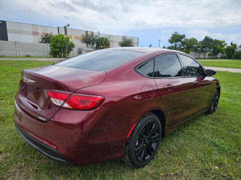 2017 Chrysler 200 Touring