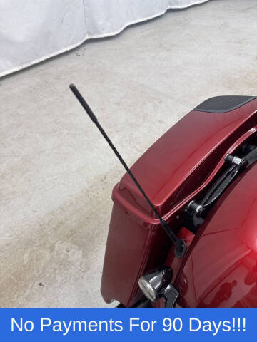 2023 Harley-Davidson Street Glide