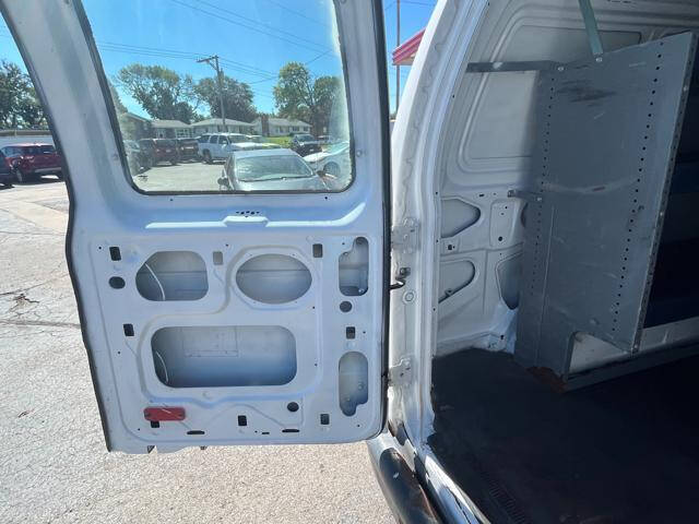 2009 Ford E-Series E-250