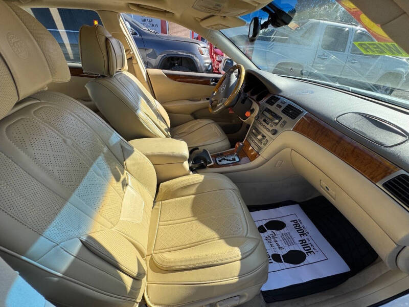 2005 Lexus ES 330