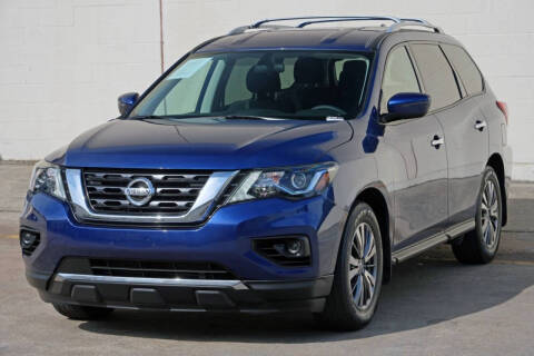 2020 Nissan Pathfinder S