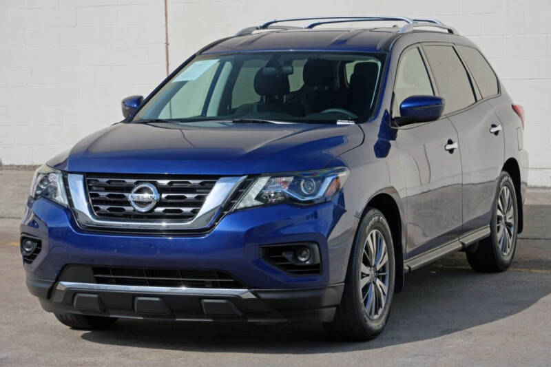 2020 Nissan Pathfinder S