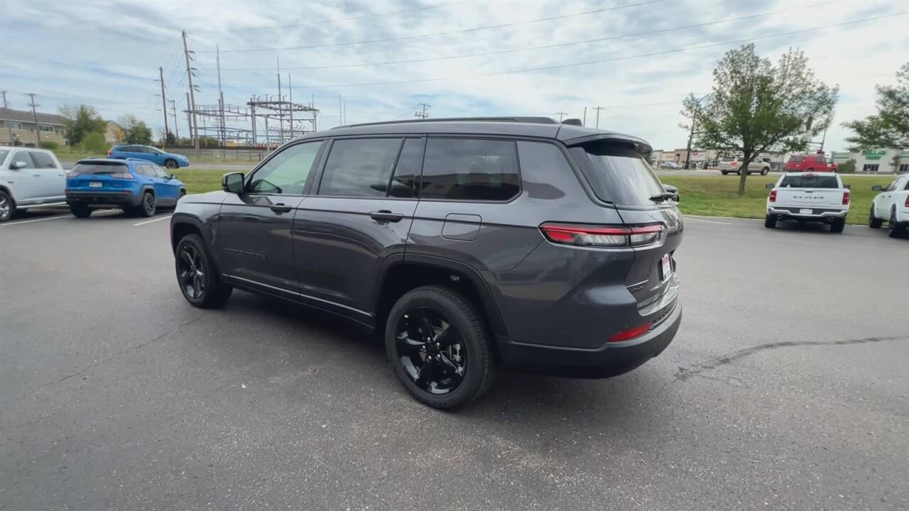 2024 Jeep Grand Cherokee L for sale at Victoria Auto Sales in Victoria, MN