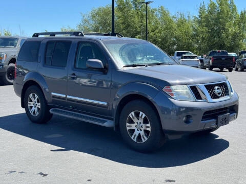 2012 Nissan Pathfinder Silver Edition