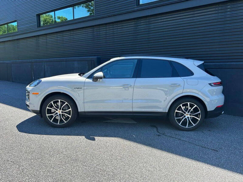 2026 Porsche Cayenne E-Hybrid