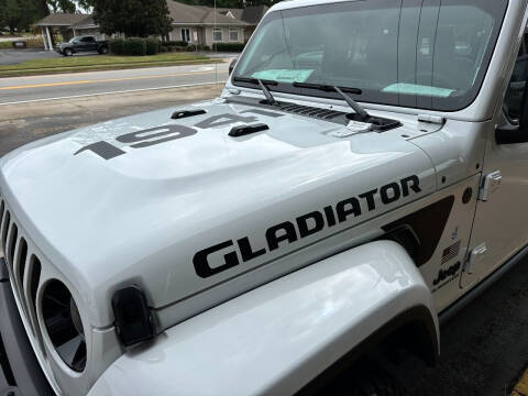 2023 Jeep Gladiator Freedom