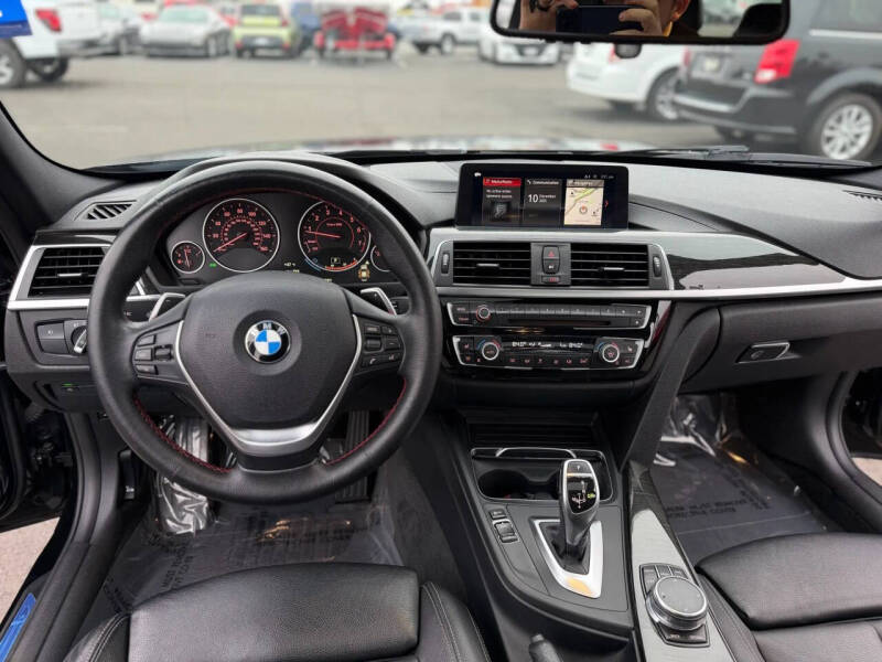 2018 BMW 3 Series 330i xDrive