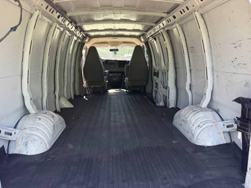 2019 Chevrolet Express 2500