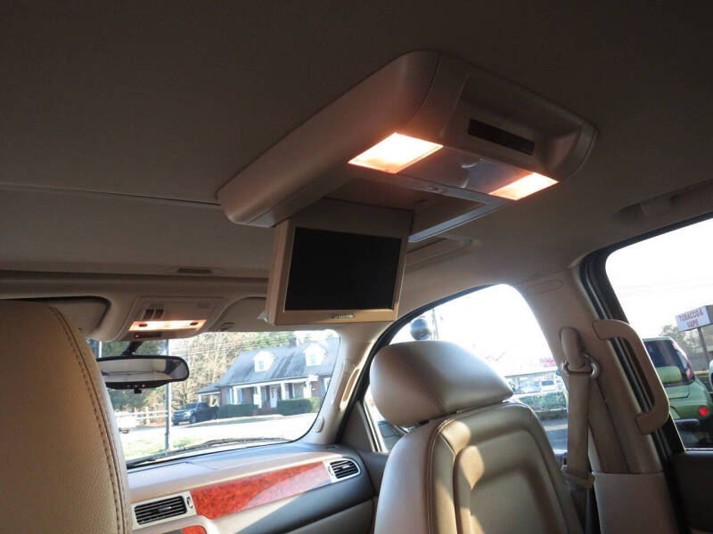 2012 Chevrolet Suburban LT