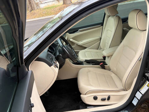 2018 Volkswagen Passat 2.0T SE