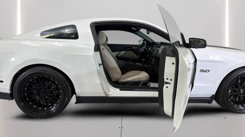 2012 Ford Mustang GT Premium