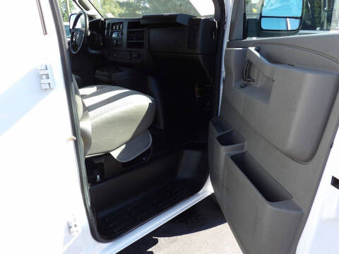 2023 GMC Savana 2500