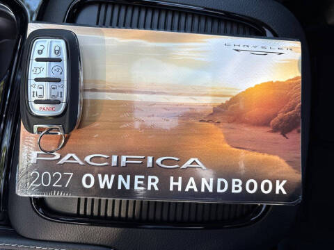 2027 Chrysler Pacifica Limited