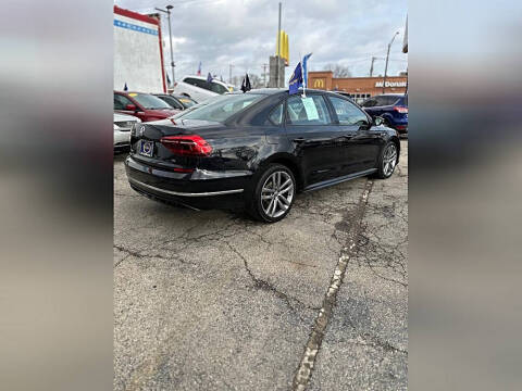 2018 Volkswagen Passat 2.0T R-Line