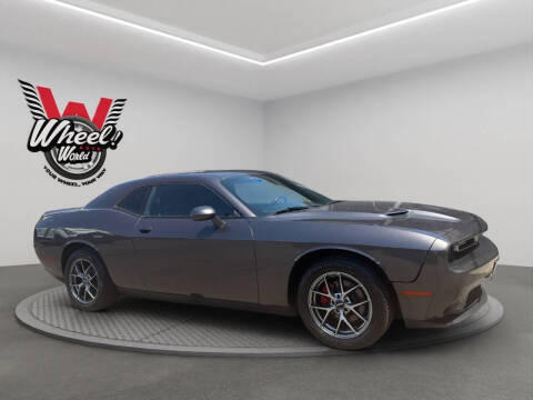 2020 Dodge Challenger SXT