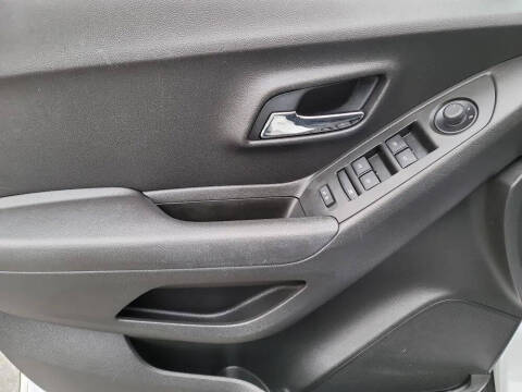 2021 Chevrolet Trax LS