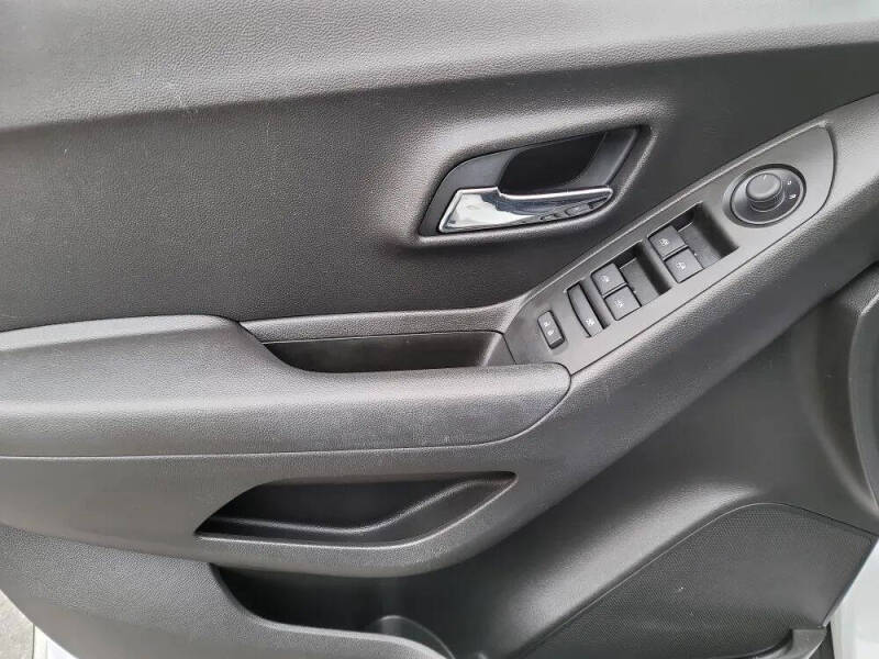 2021 Chevrolet Trax LS