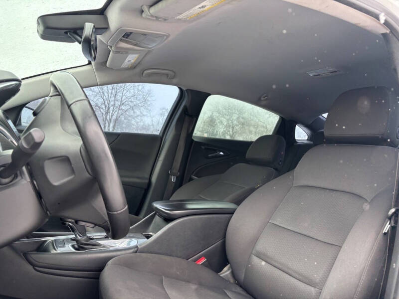 2017 Chevrolet Malibu LT