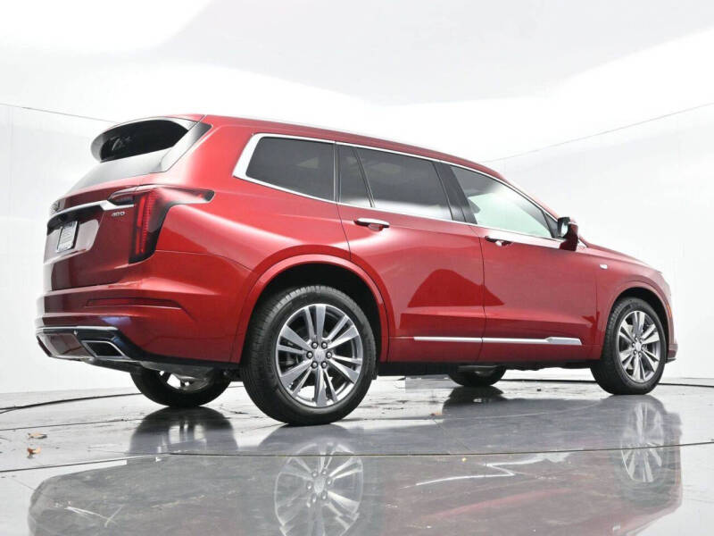 2025 Cadillac XT6 Premium Luxury