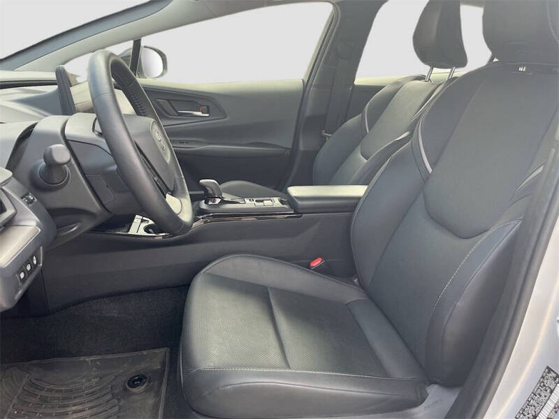 2024 Toyota Prius XLE