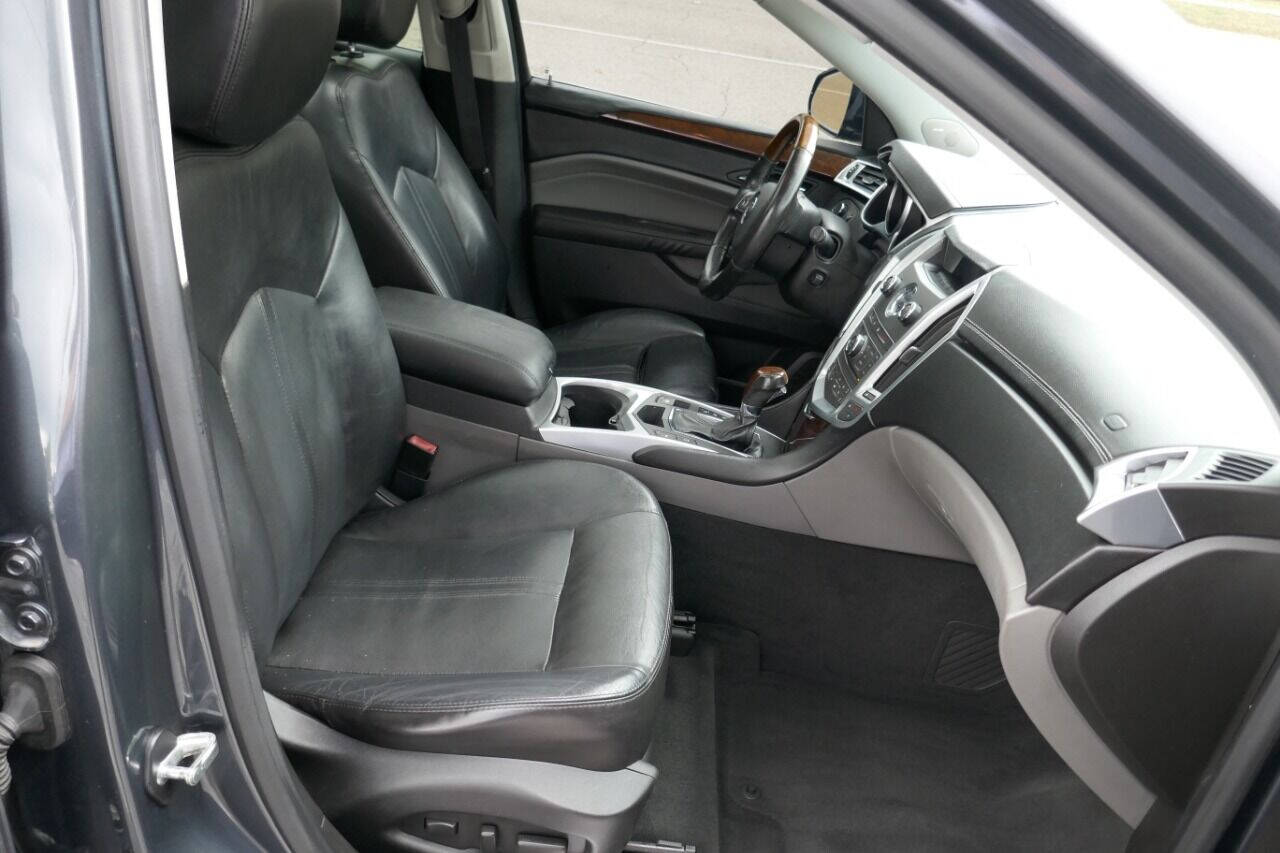 2011 CADILLAC SRX Luxury Collection 4dr SUV For Sale in Oakfield NY by