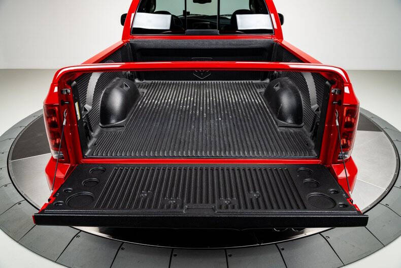 2004 Dodge Ram 1500 SRT-10