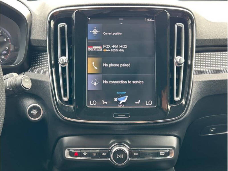 2020 Volvo XC40 T5 R-Design