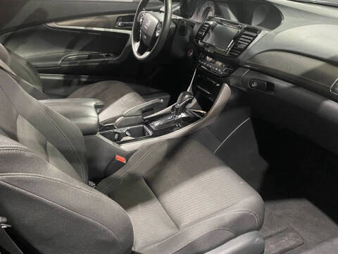 2017 Honda Accord EX