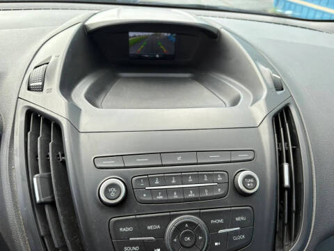 2019 Ford Escape S