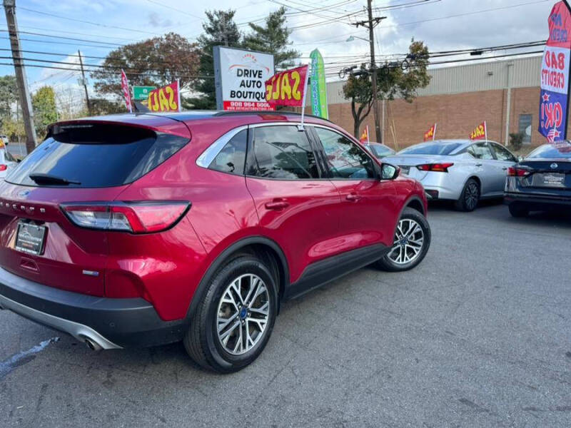 2020 Ford Escape SEL
