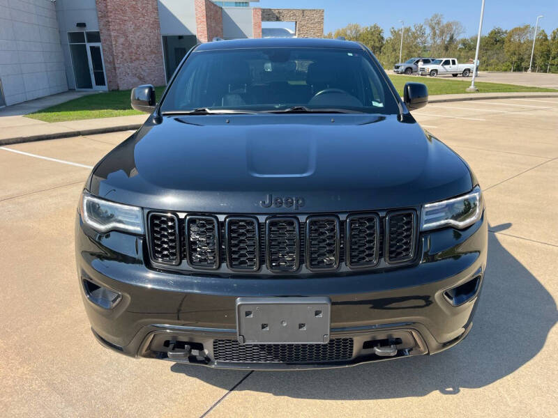 2020 Jeep Grand Cherokee Altitude photo 8