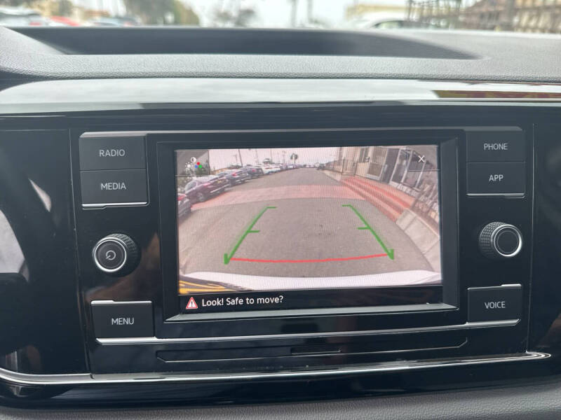 2022 Volkswagen Taos S