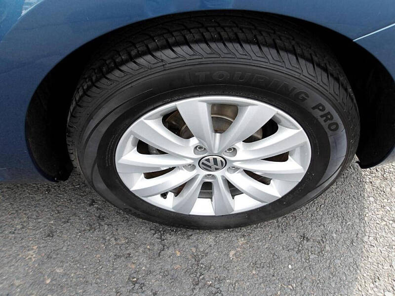 2016 Volkswagen Beetle