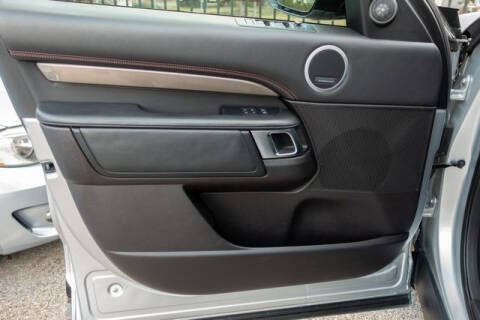 2017 Land Rover Discovery HSE Luxury Td6