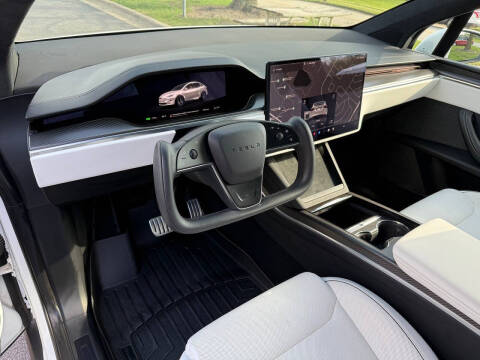 2022 Tesla Model X Plaid