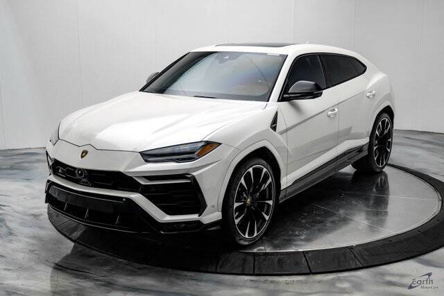 2022 Lamborghini Urus