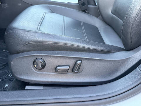 2012 Volkswagen Passat TDI SE