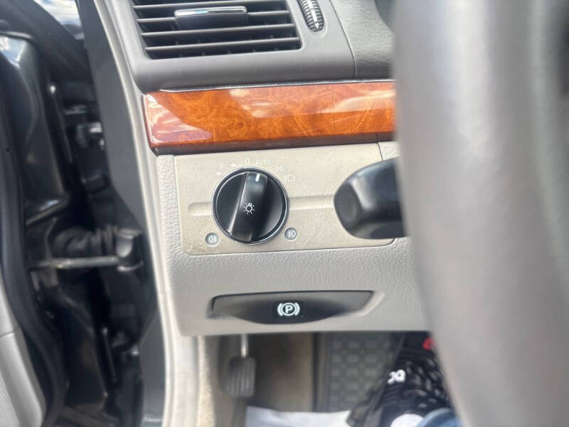 2003 Mercedes-Benz E-Class E 320