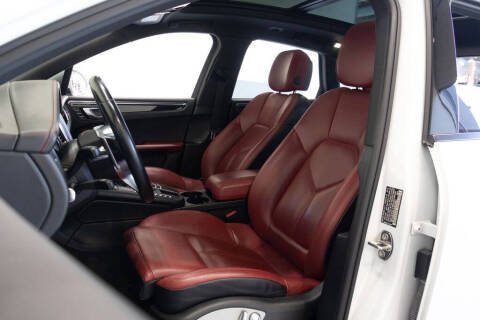 2018 Porsche Macan