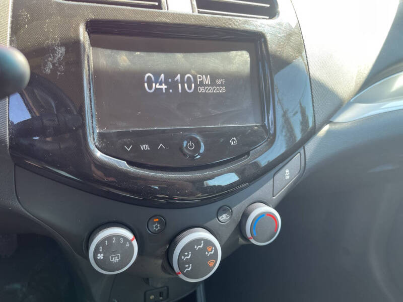 2013 Chevrolet Spark 1LT Auto