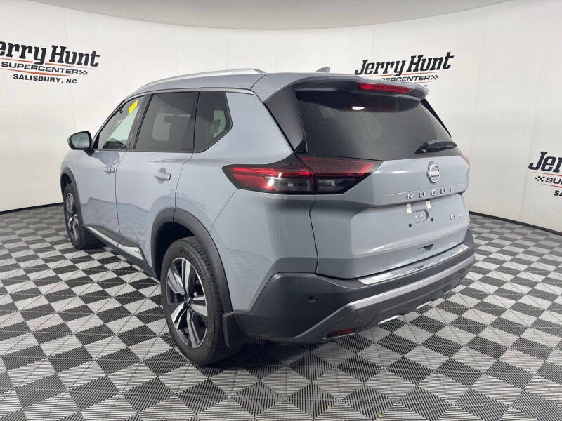 2023 Nissan Rogue SL