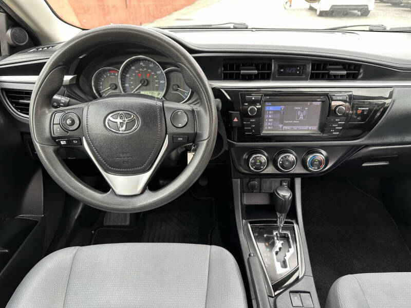 2016 Toyota Corolla LE Plus
