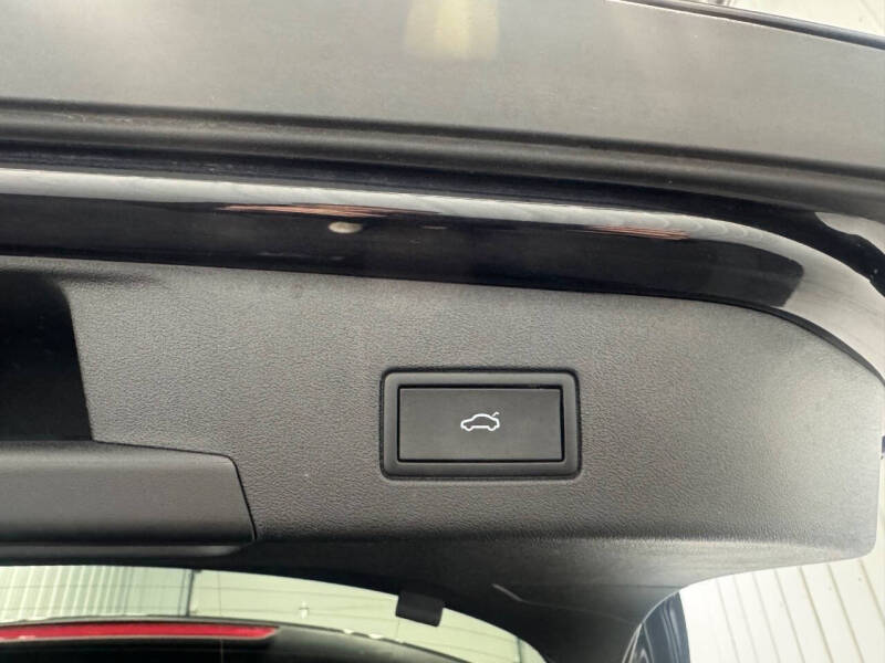 2023 Volkswagen ID.4 Pro S Plus