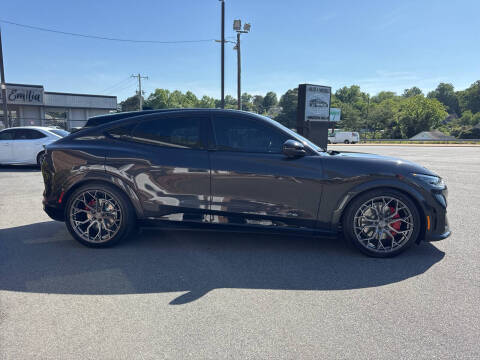 2022 Ford Mustang Mach-E GT