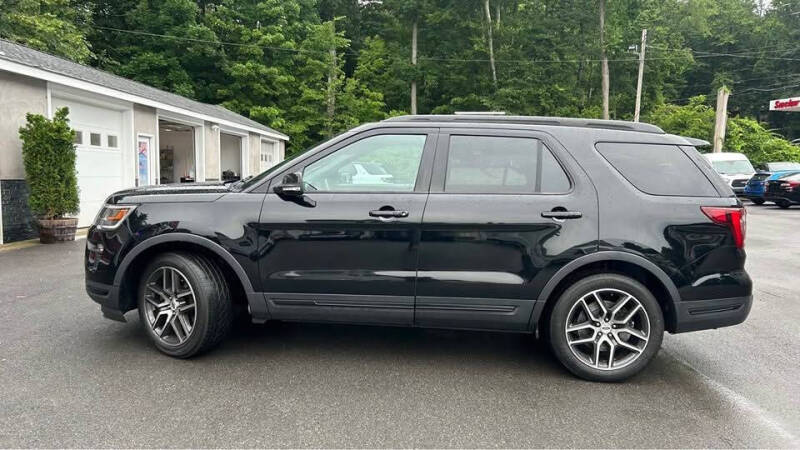 2018 Ford Explorer Sport