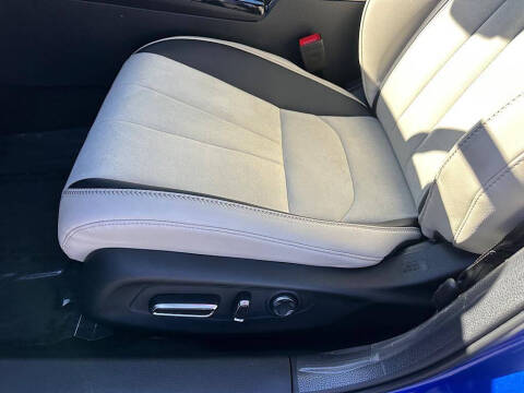 2025 Acura Integra w/Tech w/A-SPEC